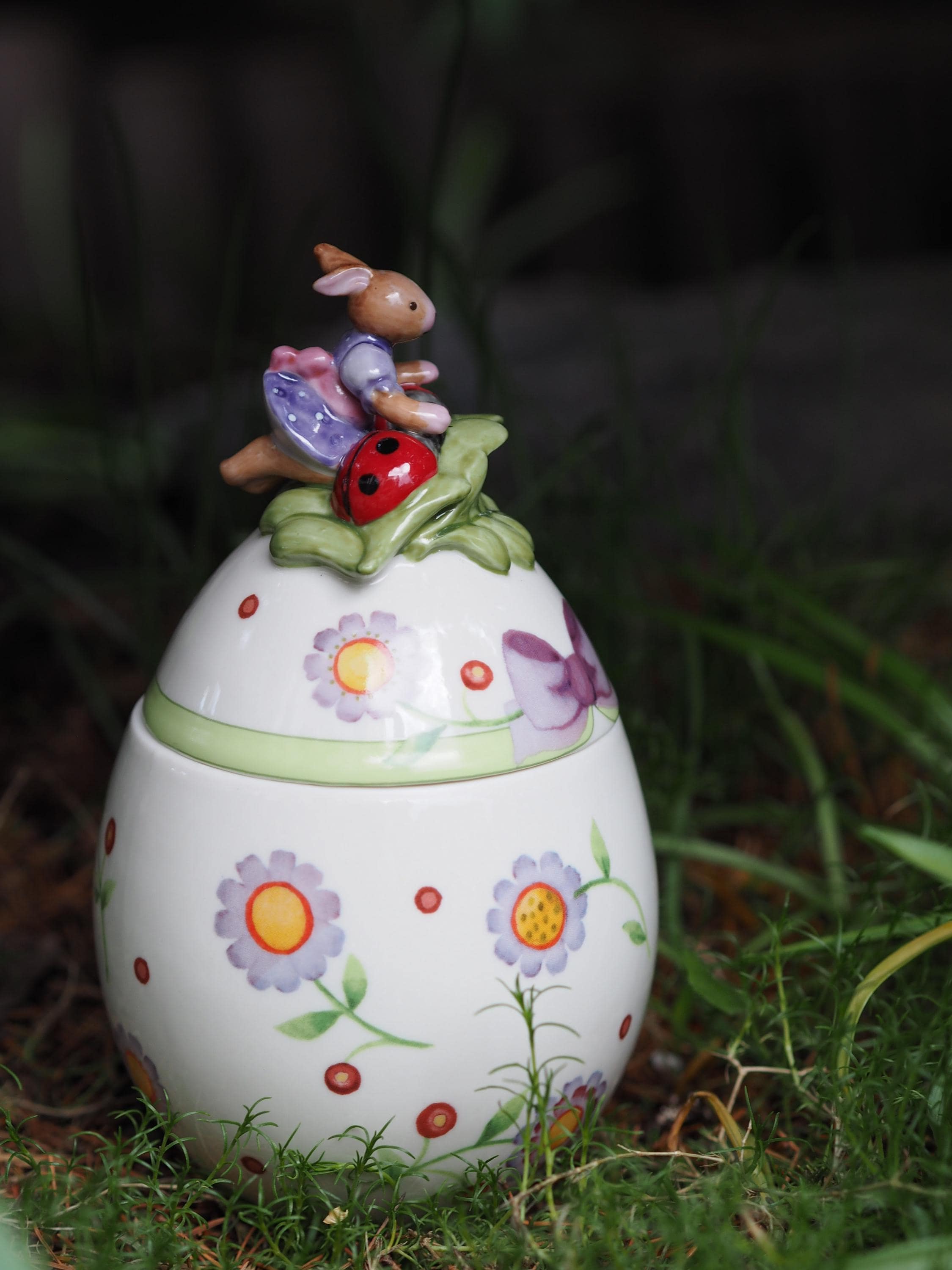 Villeroy & Boch バニーファミリー エッグボックス バニースカルプ Villeroy & Boch Spring Decoration Egg Box | Bunny| Ester Egg