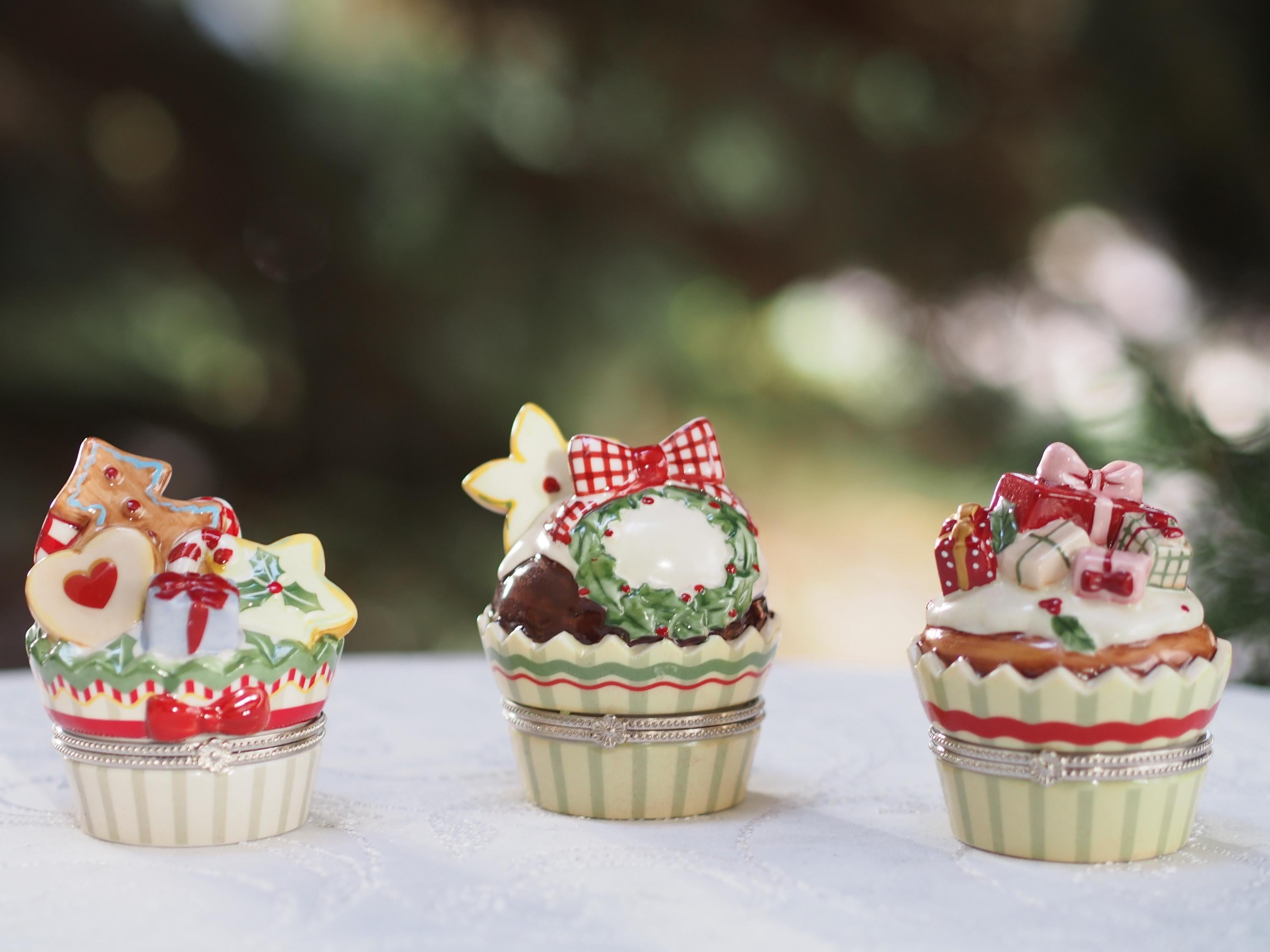 Set of 3 Villeroy & Boch Winter Bakery Decoration Treat Cupcake
