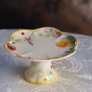 Spring Awakening eibootje haan en kip Villeroy & Boch Spring Awakening eibootje haan en kip Villeroy & Boch