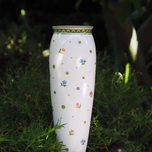 Villeroy & Boch FARMERS SPRING Porcelain VASE (25cm) - rare and beautiful