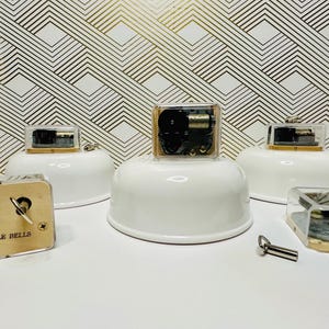 18 Note Musical Movement w/Acrylic Case & Turnkey- Sankyo Cylinder Music Movement for Music or Jewelry Box- JINGLE BELLS