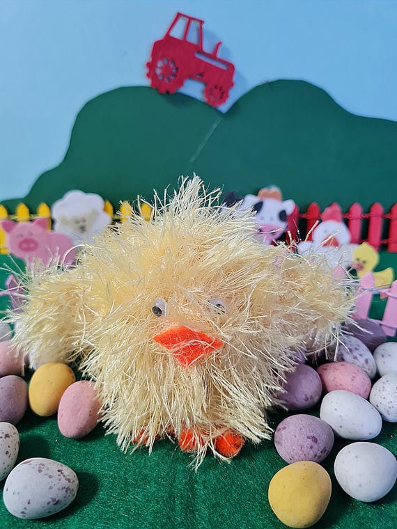 Easter Chick Crème Egg Cover