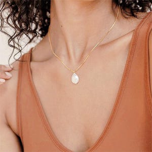 Baroque Pearl Pendant Necklace, Irregular Baroque Pearl, Unique Pearl Necklace, Bridesmaid Gift, Wedding Jewelry, Minimalist Necklace
