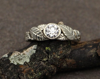 Anillo de oro blanco de 14 quilates con hoja de oro y diamante natural brillante redondo de 0,59 quilates. Anillo de compromiso, alianza de boda, alianza natural. Hecho a medida.