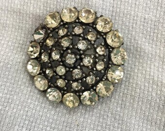 Vintage Round Brooch Rhinestones pin jewelry