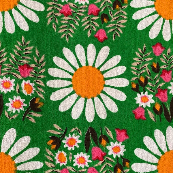 vintage terry fabric - white yellow green flower daisy - free shipping