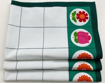 vintage kitchen towel 70s - green pink orange white flower - free shipping