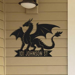 Plaque d'adresse dragon personnalisée - plaque en métal dragon - plaque numéro de maison dragon - oeuvre d'art en métal extérieure personnalisée - plaque d'adresse dragon -