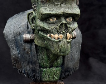 Frankenstein Monster Büste – Handgemachte bemalte Horror Skulptur – Klassische Gothic Figur Statue – Halloween Dekor Sammler Geschenk