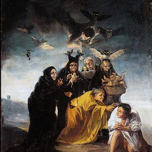 Puede incluir: Pintura al óleo que representa una escena oscura y ominosa con figuras con capas y sombreros, algunas con rasgos animales. Búhos y murciélagos vuelan en el cielo nocturno. Una figura de amarillo señala a una persona arrodillada.