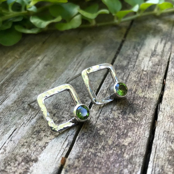 Hammered Square Earrings with Gemstone (Peridot shown)