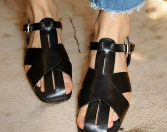 Sandali da pescatore in pelle fatti a mano / Scarpe estive da donna con cinturini incrociati