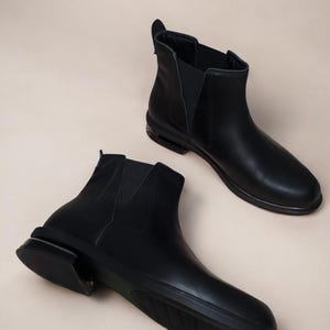 Handcrafted Genuine Leather Black Chelsea Boots / Comfortable & Stylish Women&#39;s Winter Ankle Boots / Elastic Design K.177-001