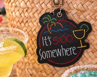 Cocktail Keychain Gift Bag Charm Purse Accessory Happy Hour Drink Theme Backpack Tag Zipper Pull Fun Decoration Bartender Present