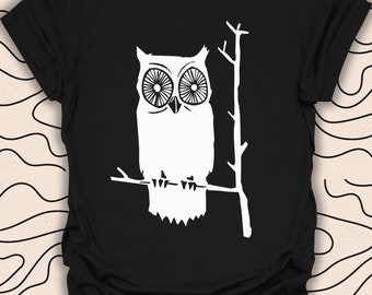 Owl Graphic Tee – Unique Animal Print – Nature Lover's Gift Unisex Men Women Shirt 1053PC
