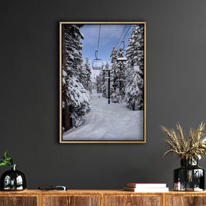 Arte de parede em tela com paisagem de inverno, arte moderna, impressão em tela de teleférico, abetos cobertos de neve, arte de parede de inverno, decoração de esqui, presentes para esquiadores