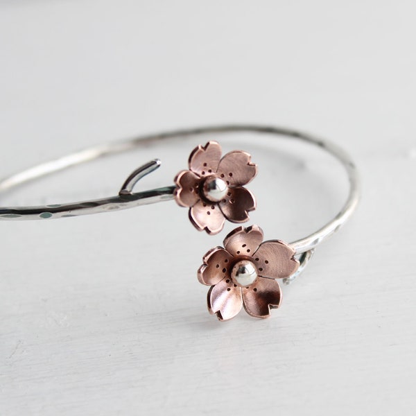 Cherry Blossom Collection, Branch Cuff, Spring jewelry, 1 Sakura bracelet, Gifts For Mom, Spring Wedding Jewelry, Wedding Jewelry,