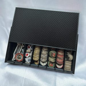 3D Printed Stackable Board Game Storage Organizer: Adjustable Compartments & Lid