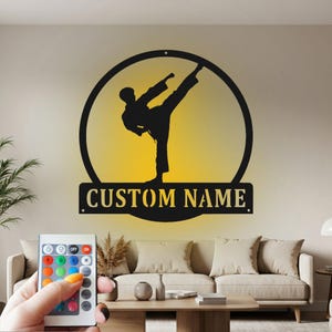 Karate bord metalen muur kunst led licht, bord paard karate speler naambord decoratie voor kamer, karate metalen led decor, karate