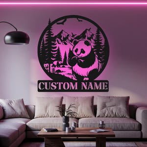 Panda personalizzato nella foresta Led Light Metal Wall Art Wildlife Lover Nome Segno Decorazione per la casa Regalo per tutti Opera d'arte