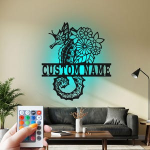 Blumen Seepferd Metall benutzerdefinierte Zeichen, Seepferd Name benutzerdefinierte Zeichen Laser Cut Metall Wand Kunst Plaque Home Decor Seepferd Housewarming Geschenk