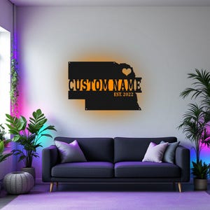 Arte de pared de metal con mapa de Nebraska personalizado y luz LED, letrero con el nombre del estado de Nebraska personalizado para habitación, decoración de Nebraska