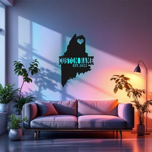 Arte de pared de metal con mapa de Maine personalizado y luz LED, letrero con el nombre del estado de Maine personalizado para decoración de habitación, decoración LED de metal "Nacido en Maine"