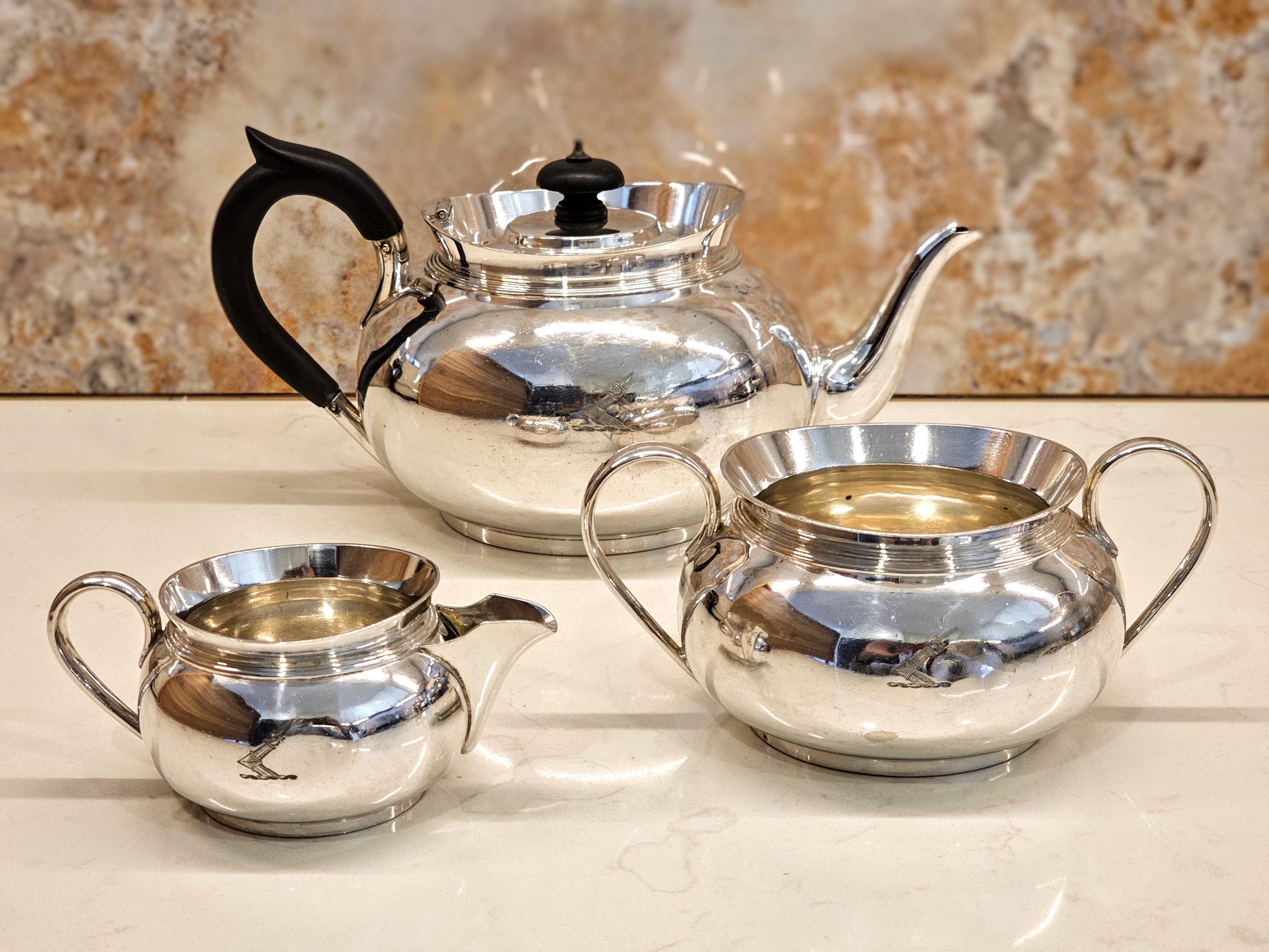 Hotel Silver Teapot