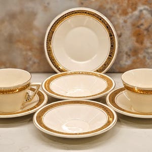 Vintage c.1930s Art Deco Burleigh 'Zenith' Partial Tea Set of 2 Cups, 4 Saucers + 1 Side Plate; Cream with Embossed Gold Gilding