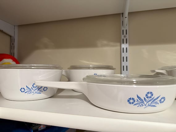 Vintage Corning Ware Casserole: Blue Cornflower Pyroceram Dish with Pyrex Lid