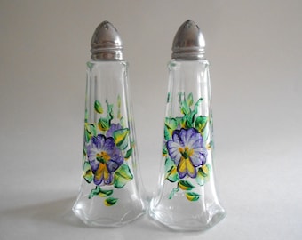 Purple Pansies Salt Pepper Shakers Salt Pepper Jars Handpainted Shakers Spices Shakers Clear Glass Tall Size Pansy Kitchen