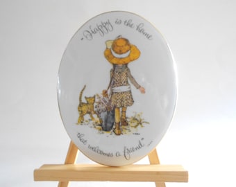 Vintage 1973 Holly Hobbie Porcelain Wall Plaque, Home Decor