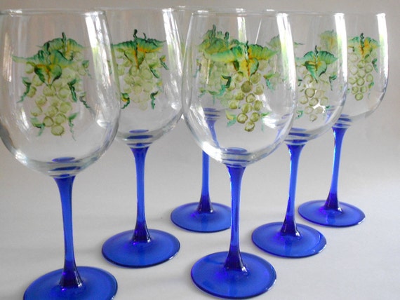 Hand Painted Wine Glass - Green Grape Wine Glass