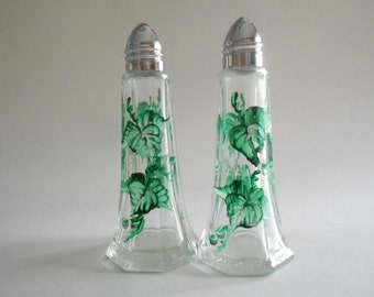 Ivy Leaves Salt Pepper Shakers Salt Pepper Jars Spices Jars Hand Painted Shakers Clear Glass Tall Size Tower Shape Ivy Leaves Kitchen