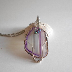 Purple Agate Slice Purple Agate Pendant Purple Necklace Purple Pendant White Pendant Purple Agate Wire Wrapped Pendant Chain Necklace