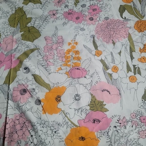 Vintage Gold Star Full Flat Sheet
