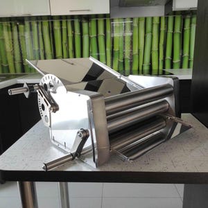 Manual Dough Sheeter 15.7inch / 40cm Mini Bakery and Home for rolling Croissants Pasta Pizza Pita Empanadas Pastry Fondant