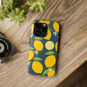 Zitronenmuster Telefonhülle, robuste Telefonhülle, Zitrus Zubehör, Obst Design, Sommer Vibes, Geschenk für sie, stilvoller Schutz