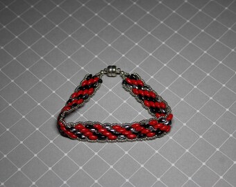 Super Duo Peyote Armband Magnetverschluss Rot/Schwarz