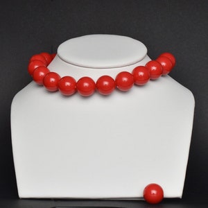 Bubblegum red necklace - Chunky red round beads necklace -
