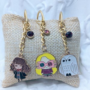 Magic School keychain, Wizarding School House Keychain, Owl, Witch, Magic Wizard keychain, Magic Wizard accessories