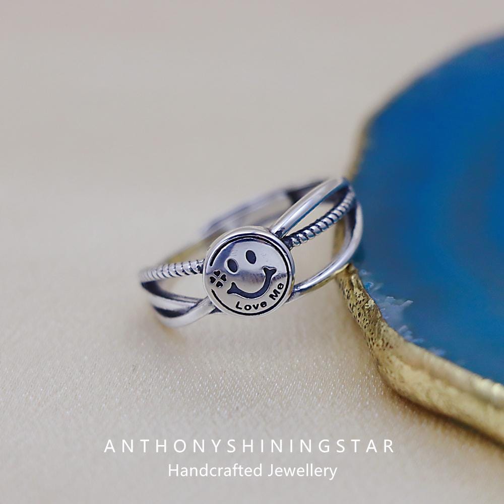 S925 Sterling Silver Vintage Twisted Texture Smiley Face