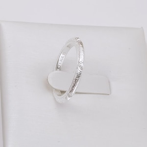 PANDORA Jewelry Silver Ring for Women Structure & Stones