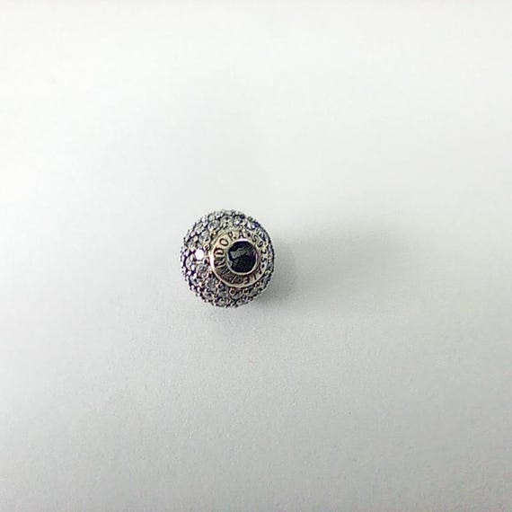 Pandora Essence Collection Generosity Charm