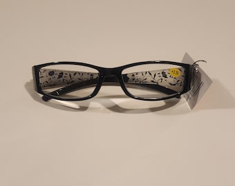 3.50 Reading Glasses - Black Frames 132mm