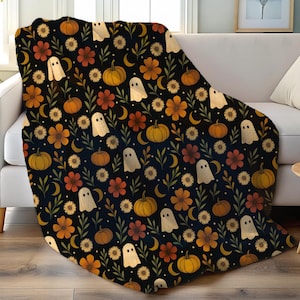Halloween Ghosts & Flowers Sherpa Fleece Blanket: Cozy Autumn Decoration