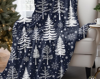 Winter Forest Sherpa Blanket, Pine Tree Design, Snowflake Pattern, Cozy Christmas Throw, Winter Pine Decor, 2 Sizes