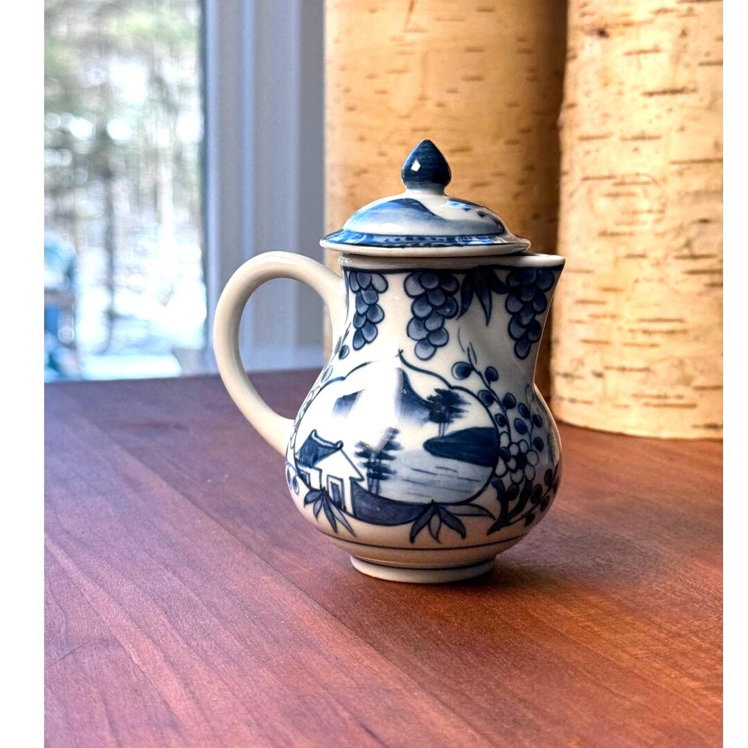 Miniature Pitcher 1994 – Handpainted He 't Loo Delft Style Blue White ...