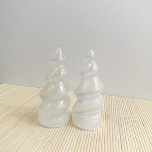 Selenit Twist Turm 10 cm, 15 cm Selenit Kristall Turm Minimalistisch Kristalle Einhorn Kristalle Kristall Kristalle Kristall Kristall Kristall Kristall Kristall Kristall Kristall Kristall Kristall Kristall
