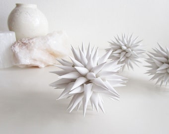 NEW Matte White Recycled Fiber Paper Star Urchin Christmas Ornament Folk Art Tree Decoration Home Decor Ball Kissa Design - Recycled White